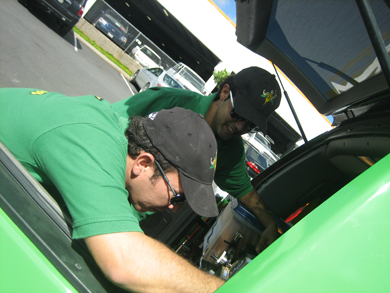 Aiea Pearlridge Locksmith in a High-Tech Mobile Workshop